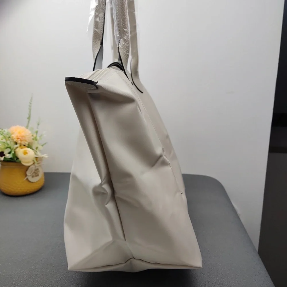 NWT Longchamp Le Pliage Original Large Shoulder Nylon Bag Tote IN OFF WHITE - Picture 2 of 11
